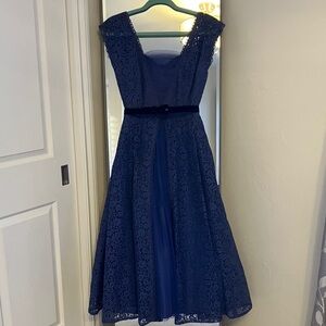 VTG Elegant Blue Lace Prom Dress